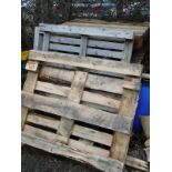 A quantity of square pallets, some (AF)