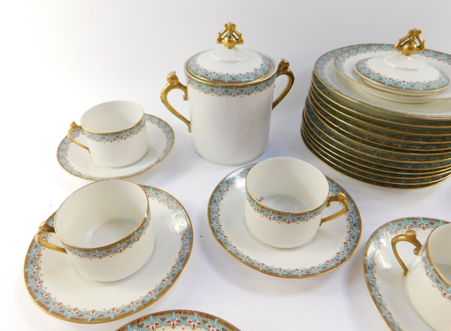 A Limoges early 20thC porcelain coffee service, comprising coffee pot lid, covered cream jug and - Image 2 of 5