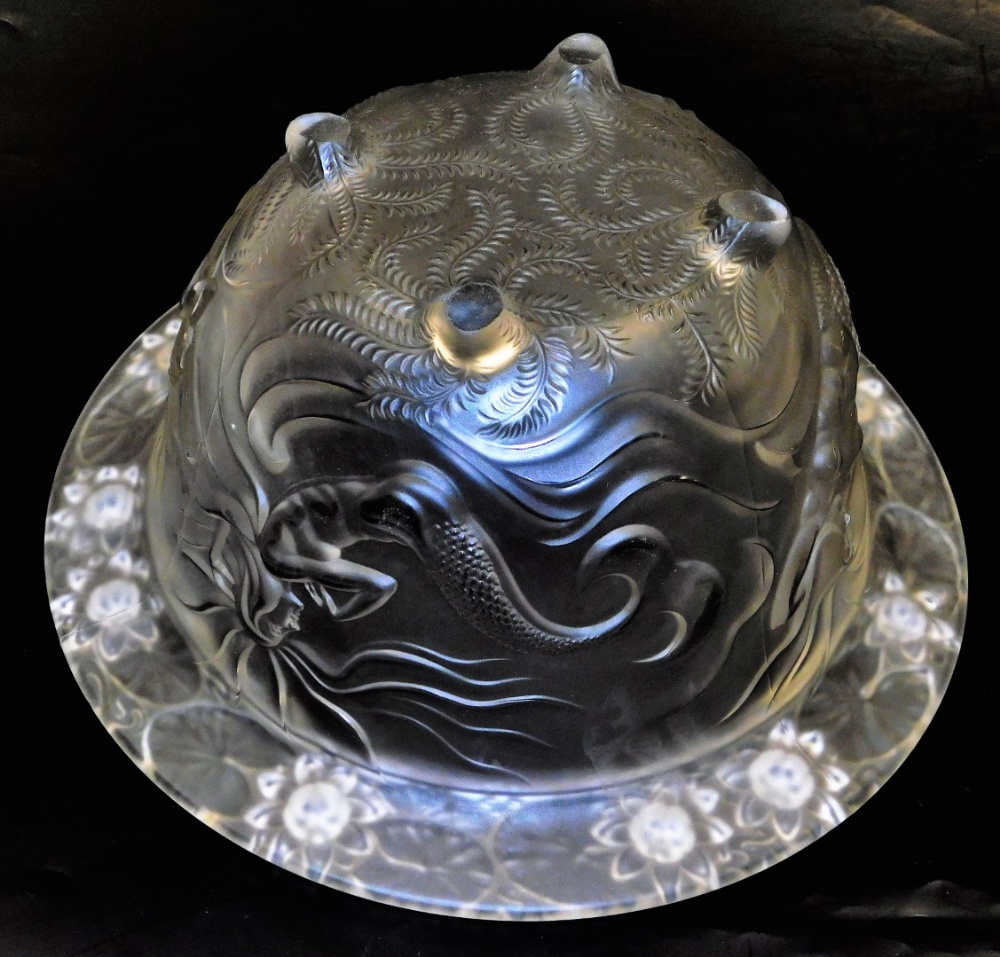 A large art glass bowl, in the Lalique style, depicting mermaids and water lilies, on a four foot st - Image 3 of 3