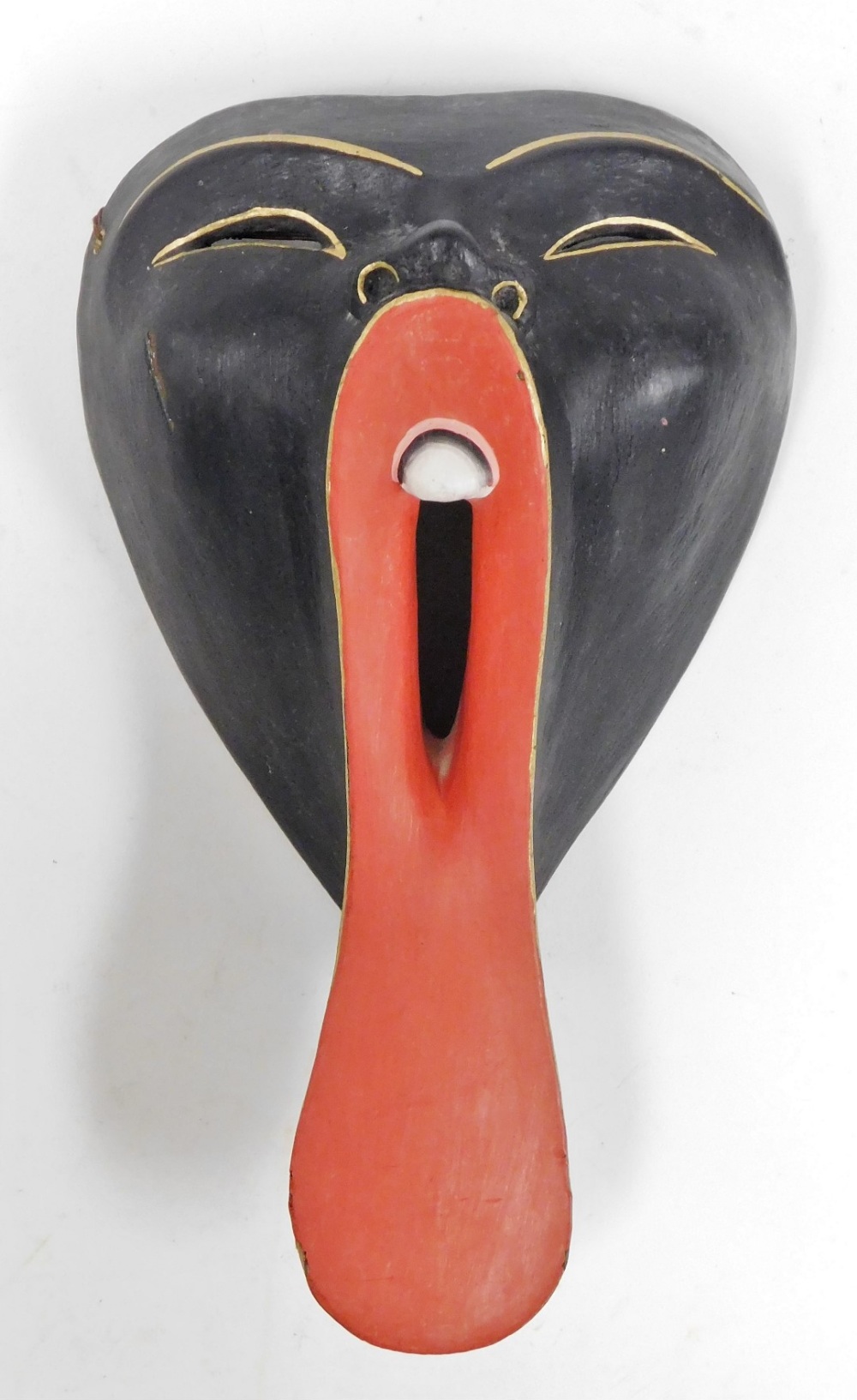 Two wooden Eastern wall masks, each depicting a screaming figure with large open mouth, one black on - Image 6 of 8