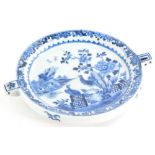 A late 18th/early 19thC Chinese blue and white porcelain warming plate, decorated with birds, a