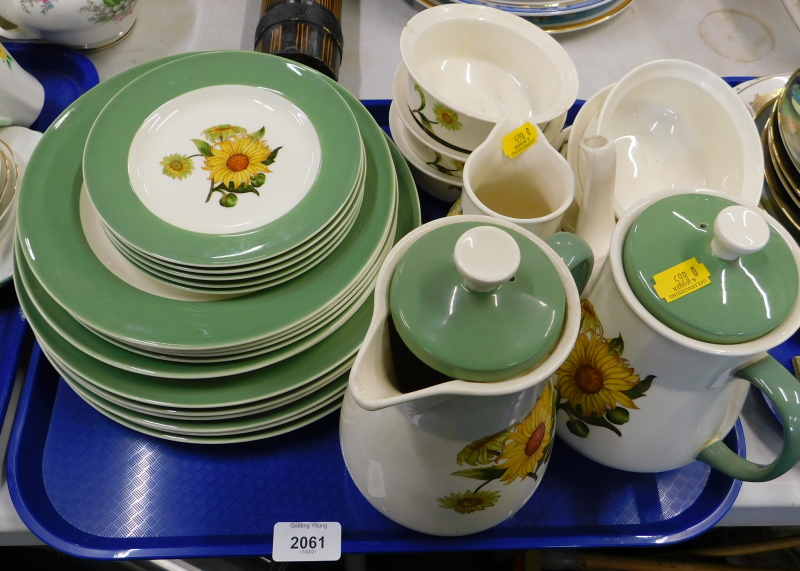 A Wedgwood Sunflower pattern part tea and dinner service, to include teapot, hot water jug, milk