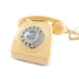 A BT cream dial telephone 746F/DFM75/1.