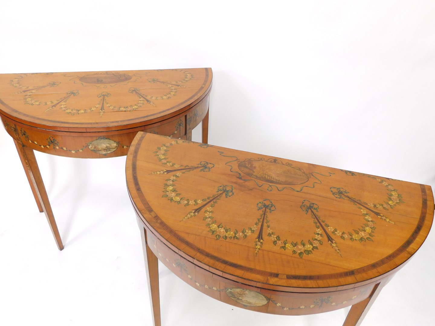 A pair of 19thC Sheraton revival hand painted satinwood demi lune card tables, with baize lined fold - Bild 2 aus 15