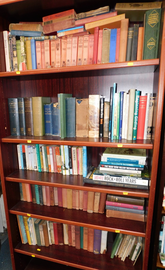 Books to include history, music, literature, children's books and general reference (5 shelves)