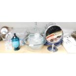 Various kitchenwares, to include drinking glasses, Pyrex bowls, lemon squeezer, dressing table mirro