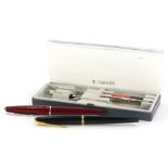 A quantity of three pens, to include a Parker Calligraphy set. (3)