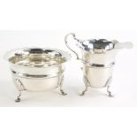 An Edward VII silver sugar bowl, and milk jug, Birmingham 1902, 5oz.