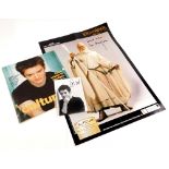 The Lord of the Rings signed memorabilia, to include Elijah Wood photograph bearing signature, and a