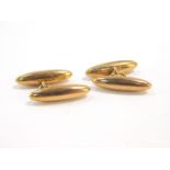 A pair of 9ct gold chain link double torpedo cuff links, 4.9g.