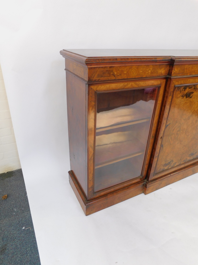 A Victorian figured and burr walnut veneered breakfront credenza, with mahogany cross banded and str - Image 5 of 8