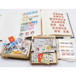 Various stamp albums and loose stamps, to include the Windsor loose leaf album of Great Britain, wit