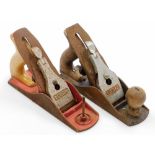 Two wood planes, to include a Charman Tools by Stanley Acorn blade and a Record wood plane. (2)