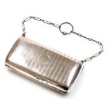 A George V silver evening purse, with chain handle, with part fitted interior, Birmingham 1917, 12cm
