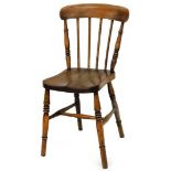 A late 19thC ash and elm country chair, with comb back, plain cylindrical vertical splats, shaped se