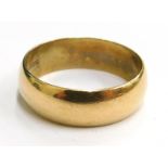 A 9ct gold wedding band, of plain design, London, ring size P½, 3.9g.