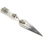 An Edwardian silver bookmark, modelled in the form of trowel with shaped handle, Birmingham 1905.