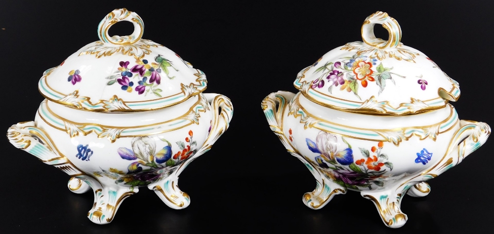 A 19thC continental porcelain part dinner service, each piece profusely decorated with handpainted f - Bild 6 aus 15