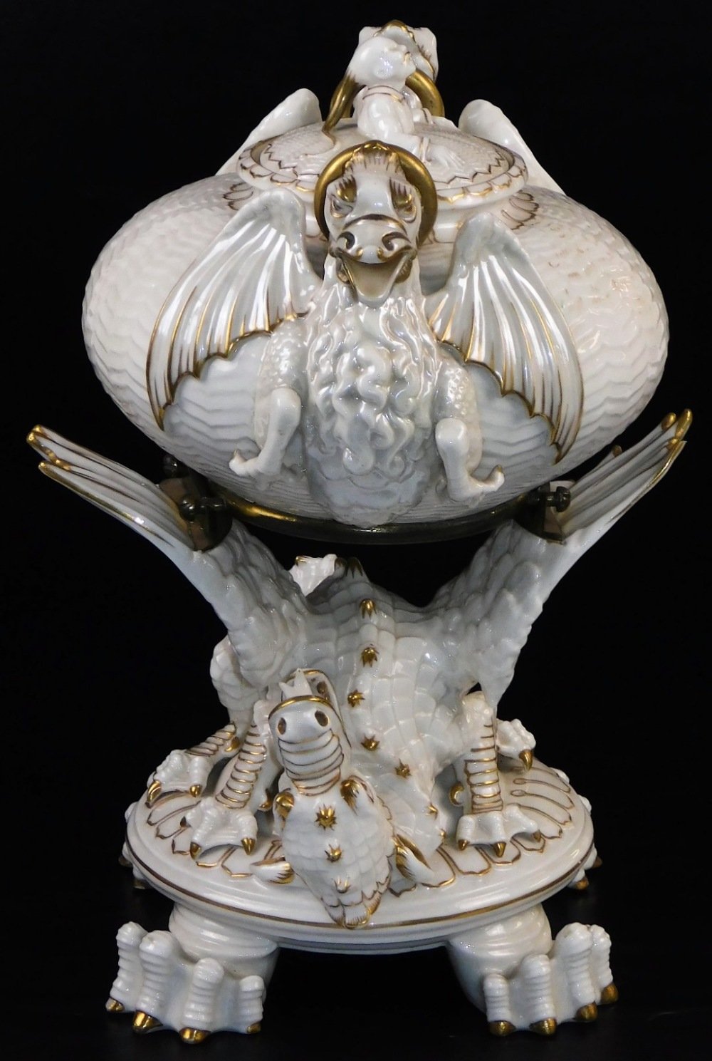 A second period Belleek Dragon tea kettle, cover and stand, second period black mark, 1891-1926, dec - Bild 3 aus 15