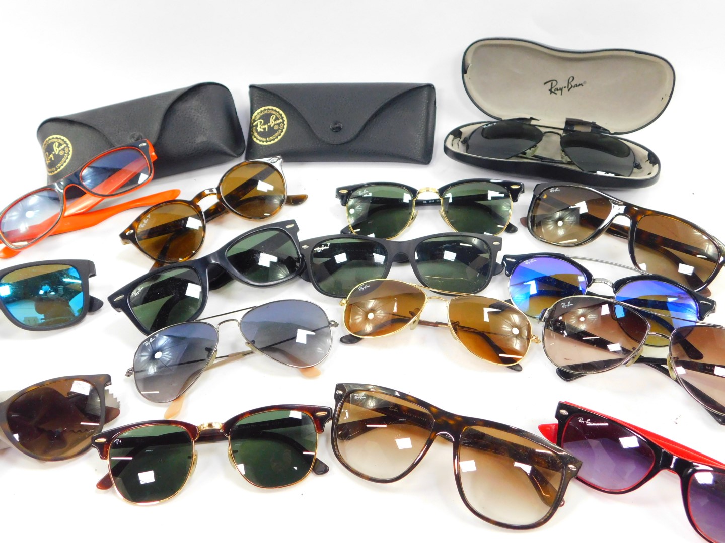 Ray-Ban sunglasses, various frames and styles, some cases. (a quantity)