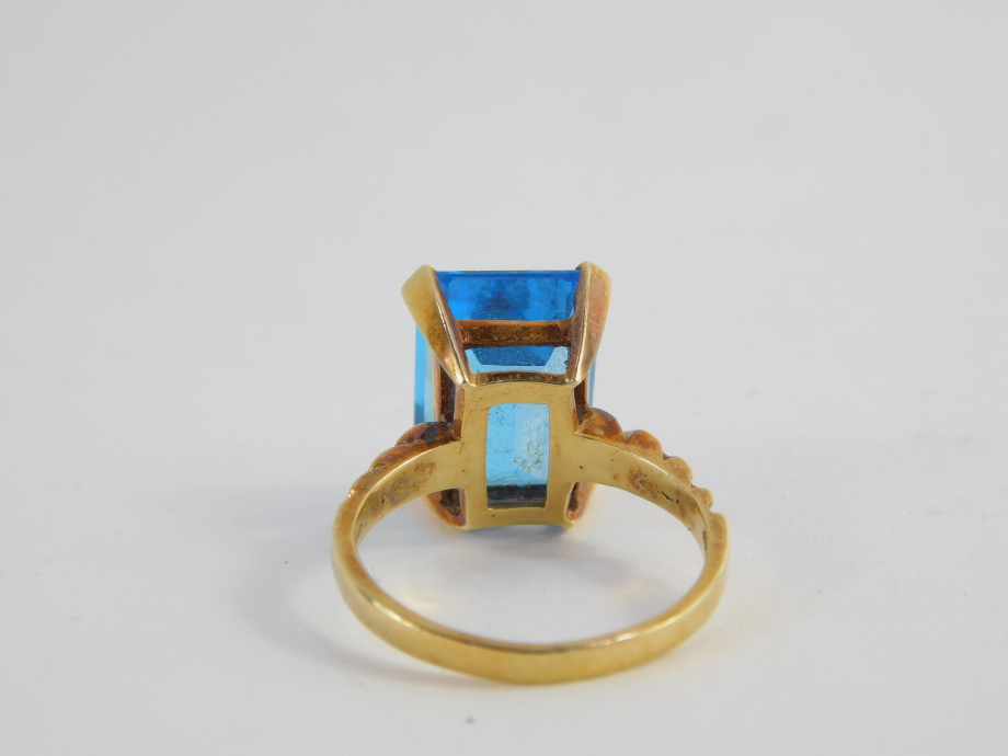 An emerald cut tourmaline ring, set in yellow metal, stamped 14ct and VAN CLEEF & ARPELS, size N, 5. - Image 4 of 6