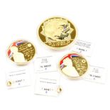 A group of Windsor Mint Queen collectors coins, to include The Queen's Diamond Jubilee 03007, The Qu