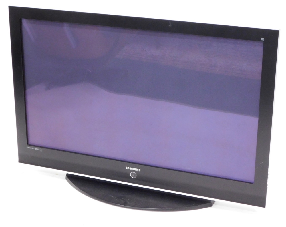 A Samsung 50" HD ready television, lacking power lead and remote.