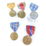 Five various USA medals, to include Asiatic-Pacific Campaign, Naval Reserve, American Campaign,
