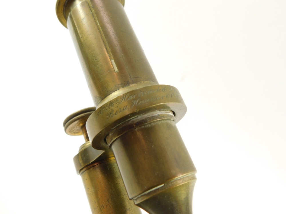 A Hartnack and Prazmowski 19thC brass and cast iron microscope, for Bezu, Harsser and Cie, Paris., t - Image 2 of 2