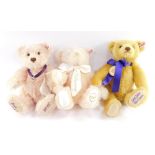 A Steiff limited edition God Save The Queen teddy bear for Danbury Mint, (AF), together with Queen E