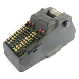 An Agrell Machine Company Limited Addo desk adding machine, 20cm wide.