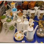 A quantity of retro tea and coffee wares, to include a Hornsea Royal Tuscan, English Ironstone Tania