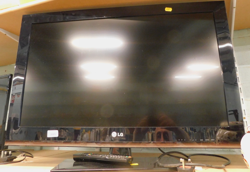 A 32" LG flat screen television, with lead and remote.