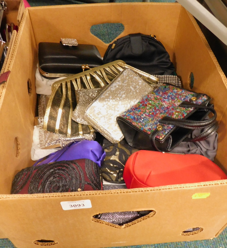 A quantity of ladies evening bags, to include a Kurt Geiger sequinned bag, sequin clutch bags, satin