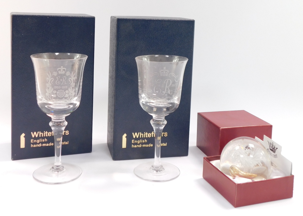 Two Whitefriars crystal wine glasses for the 1977 Silver Jubilee, boxed, and a Royal Crest Cirus box - Image 2 of 3