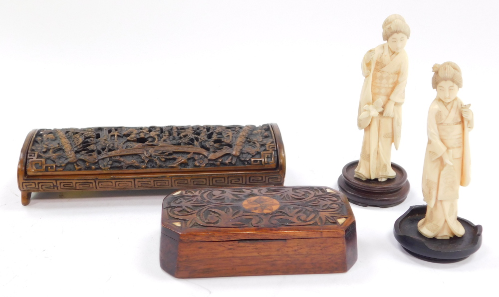 Oriental items, comprising a pair of Japanese carved ivory Okimono, a bronze metal box with pierced - Image 4 of 7