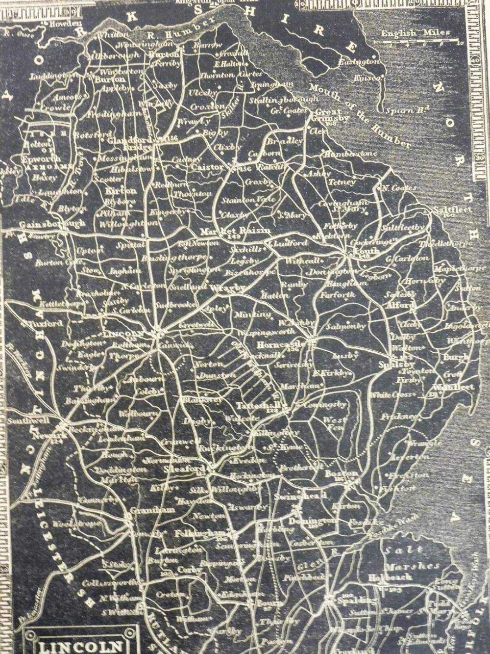 Various framed maps, to include map of Cambridgeshire, Lindsey and Kesteven, Norfolk, town plan of B - Bild 3 aus 8