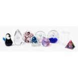 A group of art glass, to include modern paperweights, bird paperweight, pyramid paperweight, an I Lo