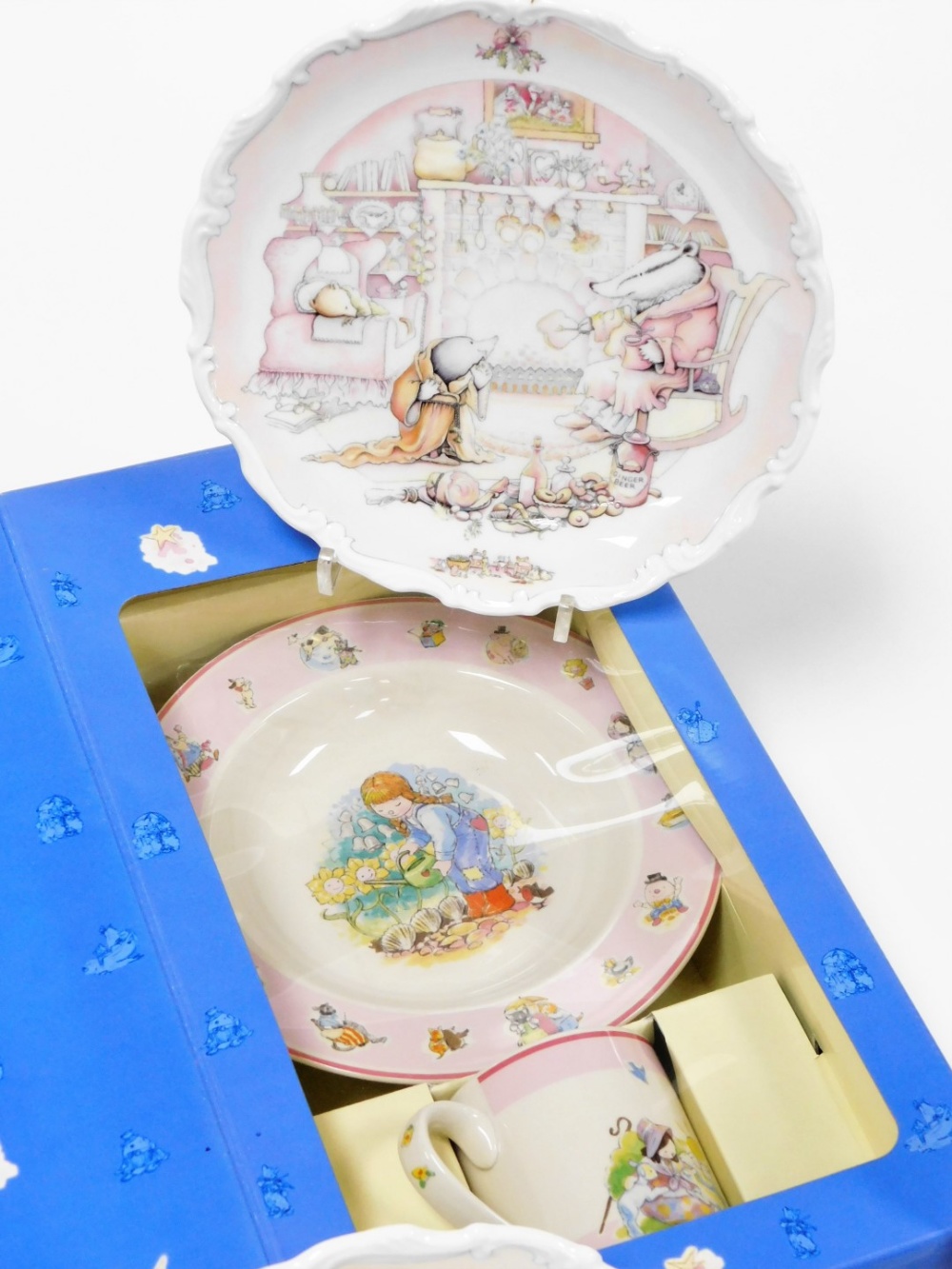 Various collectors china, to include Royal Doulton Brambly Hedge collection collectors plates, Sprin - Image 4 of 4