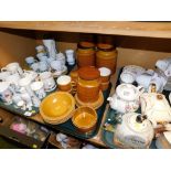 Various ceramics and effects, to include part teawares, cups and saucers, Hornsea England part servi