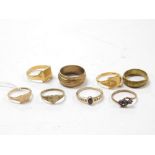 Various dress rings, signet ring, decorative band, etc. (a quantity)