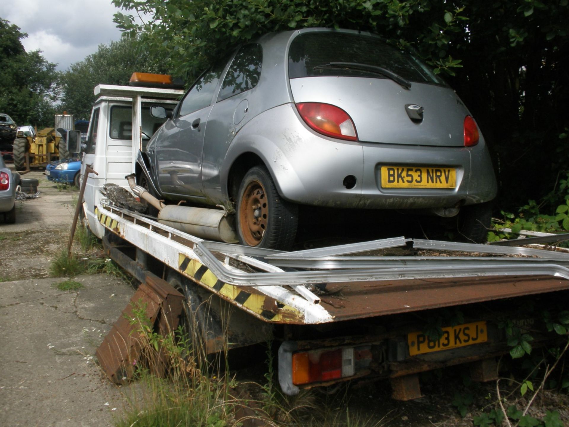 An Iveco vehicle recovery truck, registration P813 KSJ and Ford KA. (2) - Image 2 of 2