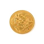 An Edward VII gold half sovereign, dated 1907, 4g.