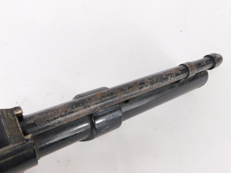 A Webley junior air pistol, with 18cm barrel. - Bild 2 aus 2