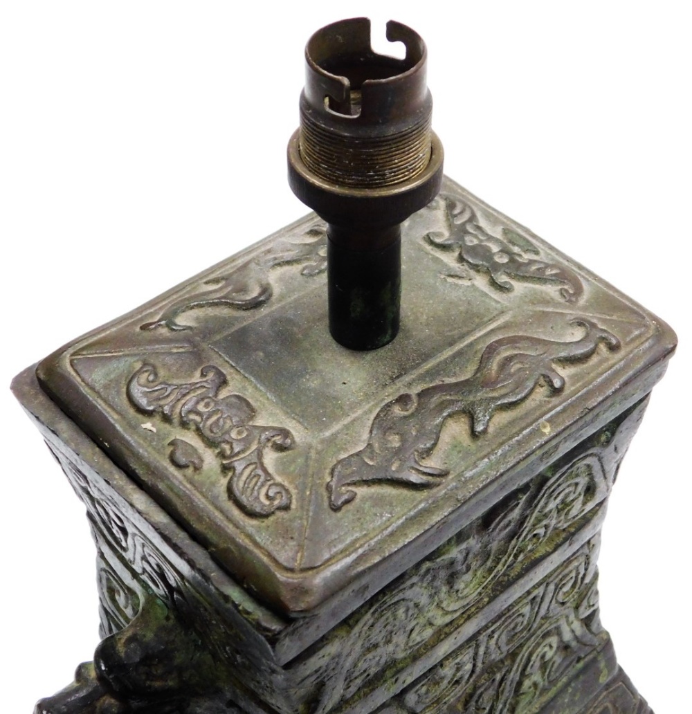 A Chinese bronze vase of square section, converted to a table lamp, with relief archaic style decora - Bild 5 aus 5