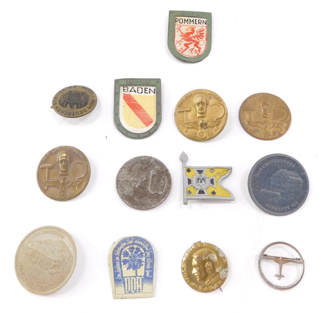 A collection of German badges. (a quantity)