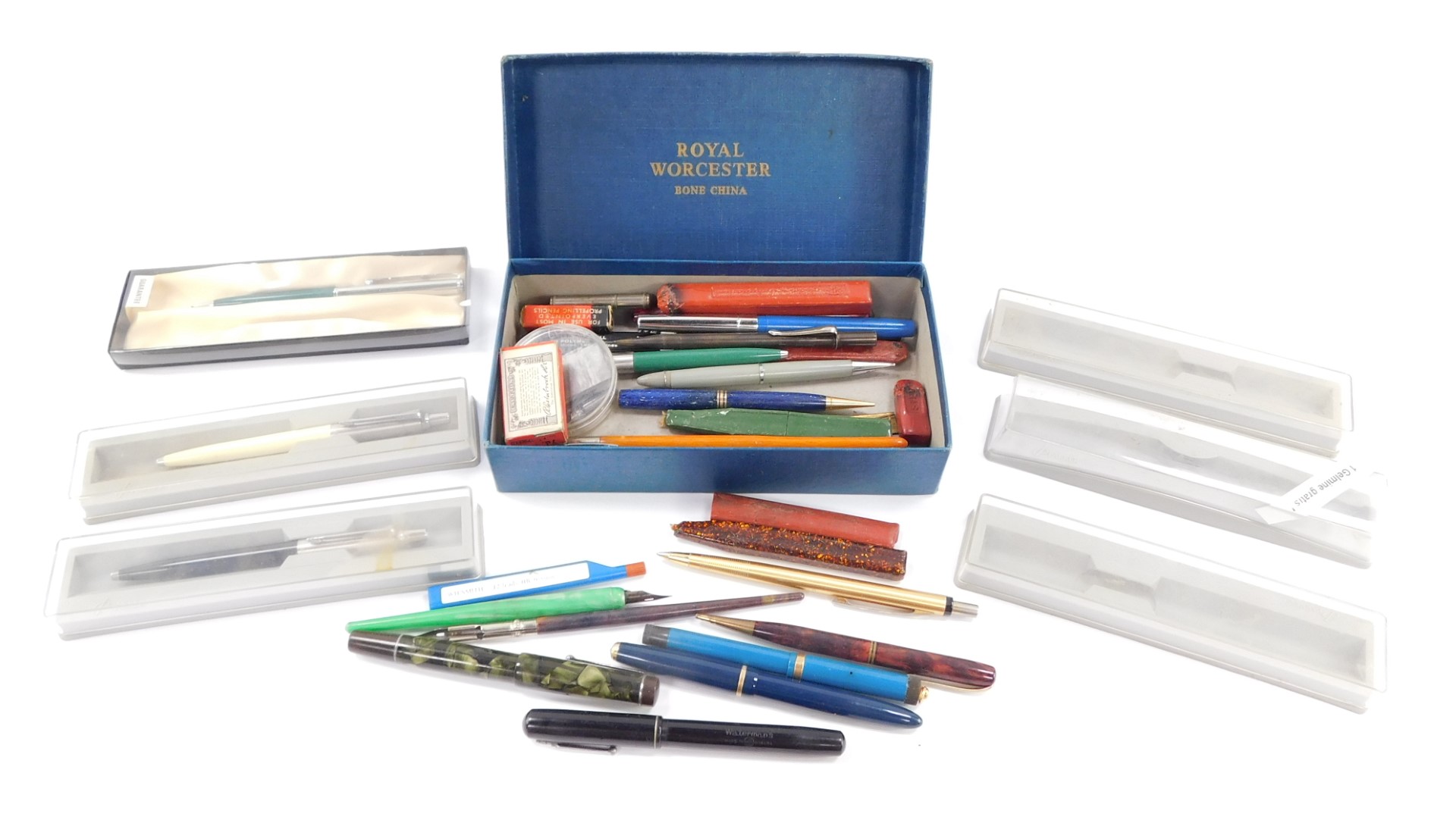 Fountain pens, to include Stephens., Waterman Junior., Parker Slimfold, etc. (a quantity)