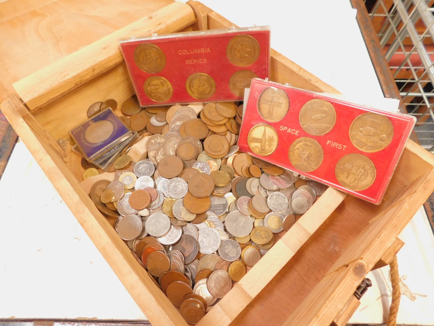 Victorian and later copper coinage, silver coinage, European and World coinage, and Columbia and oth