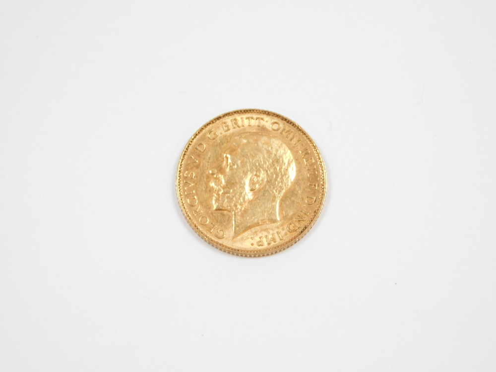 A George V gold half soverign, 1913. - Bild 2 aus 2