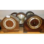 A group of oak cased mantel clocks, mainly from the 50s and 60s, names to include Davall, etc. (5)